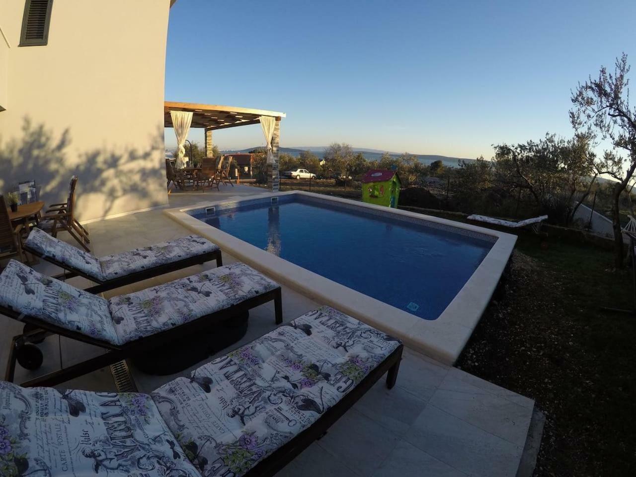 Kaštel Novi The Globetrotter'S Residence מראה חיצוני תמונה